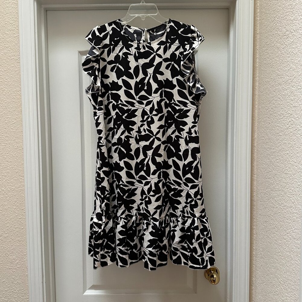 Floral dress, NWOT